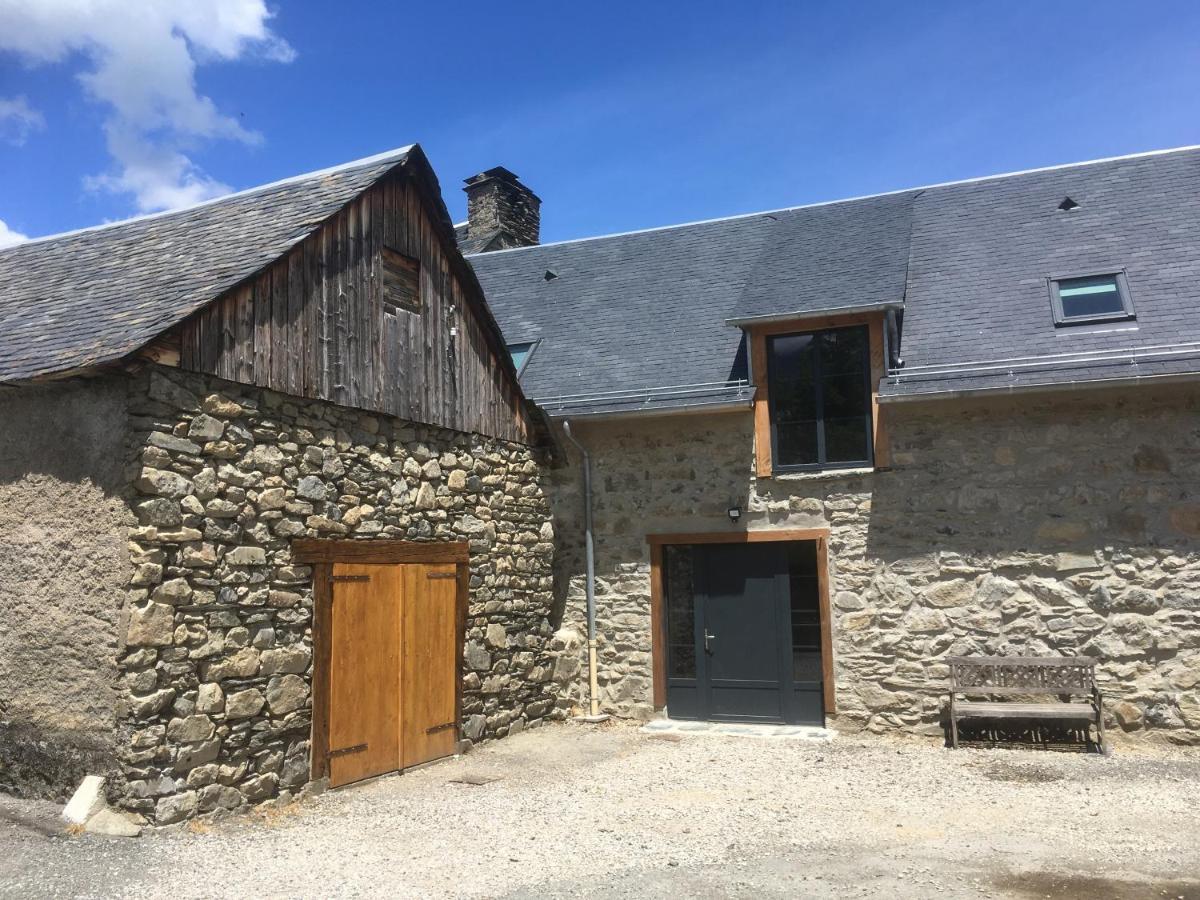 Gite De Montagne Le Lustou Sailhan Екстериор снимка